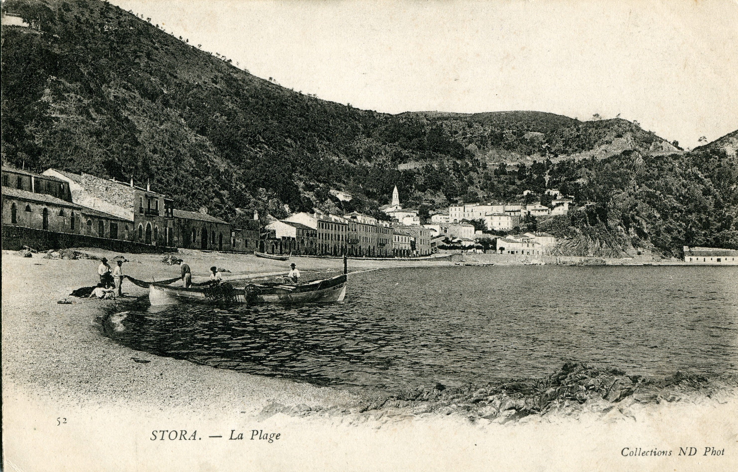 Cartolina raffigurante la spiaggia di Stora, in Algeria, prima meta dell’emigrazione della famiglia Lauro. 