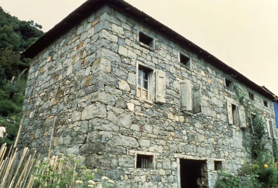 Rio Grande do Sul. Casa colonica in pietra
