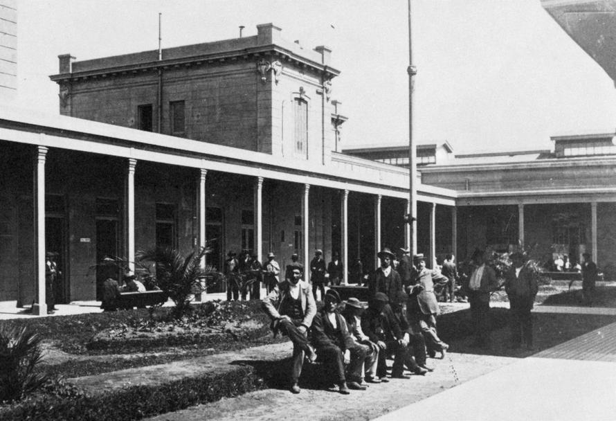 Cortile dell’ “Hotel de Inmigrantes”